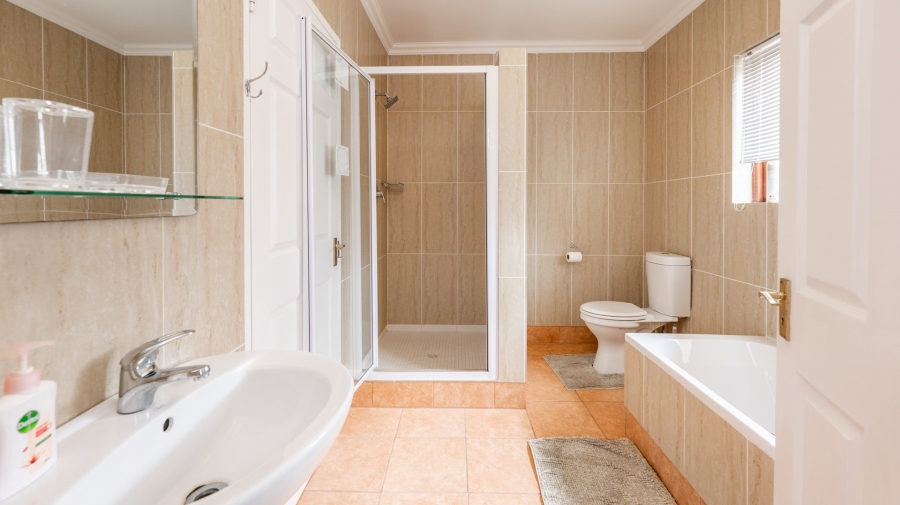 3 Bedroom Property for Sale in Agulhas Western Cape